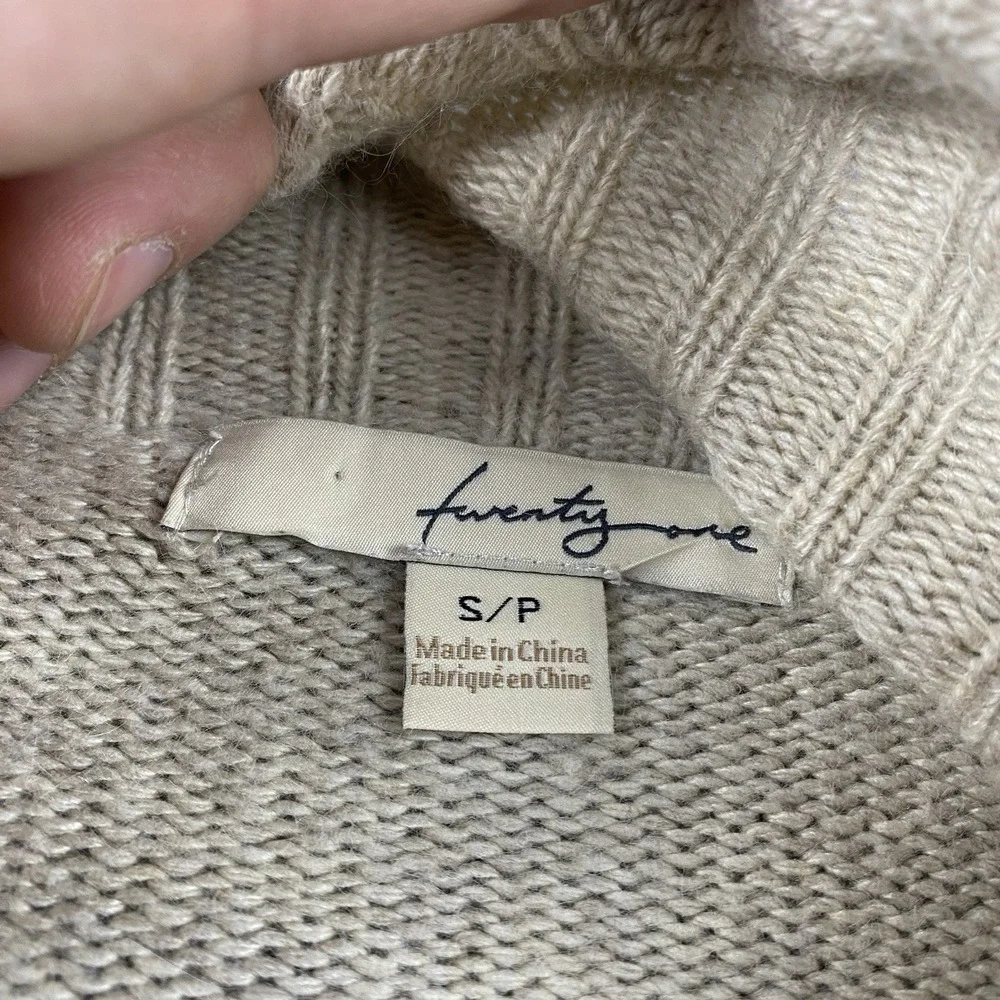 TWENTY ONE Knit Open Front Cardigan Wrap Womens‎ Small Beige